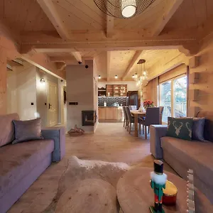 Tatra Wood House Boutique شاليه